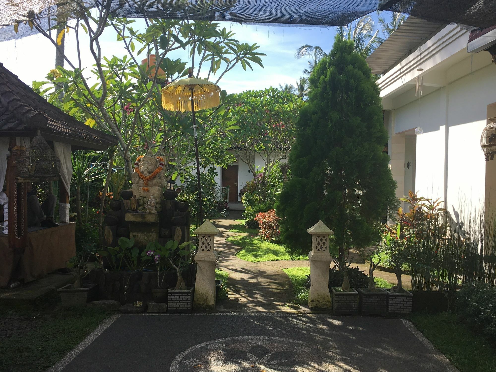 The Semeton Apartment Mangsit ภายนอก รูปภาพ